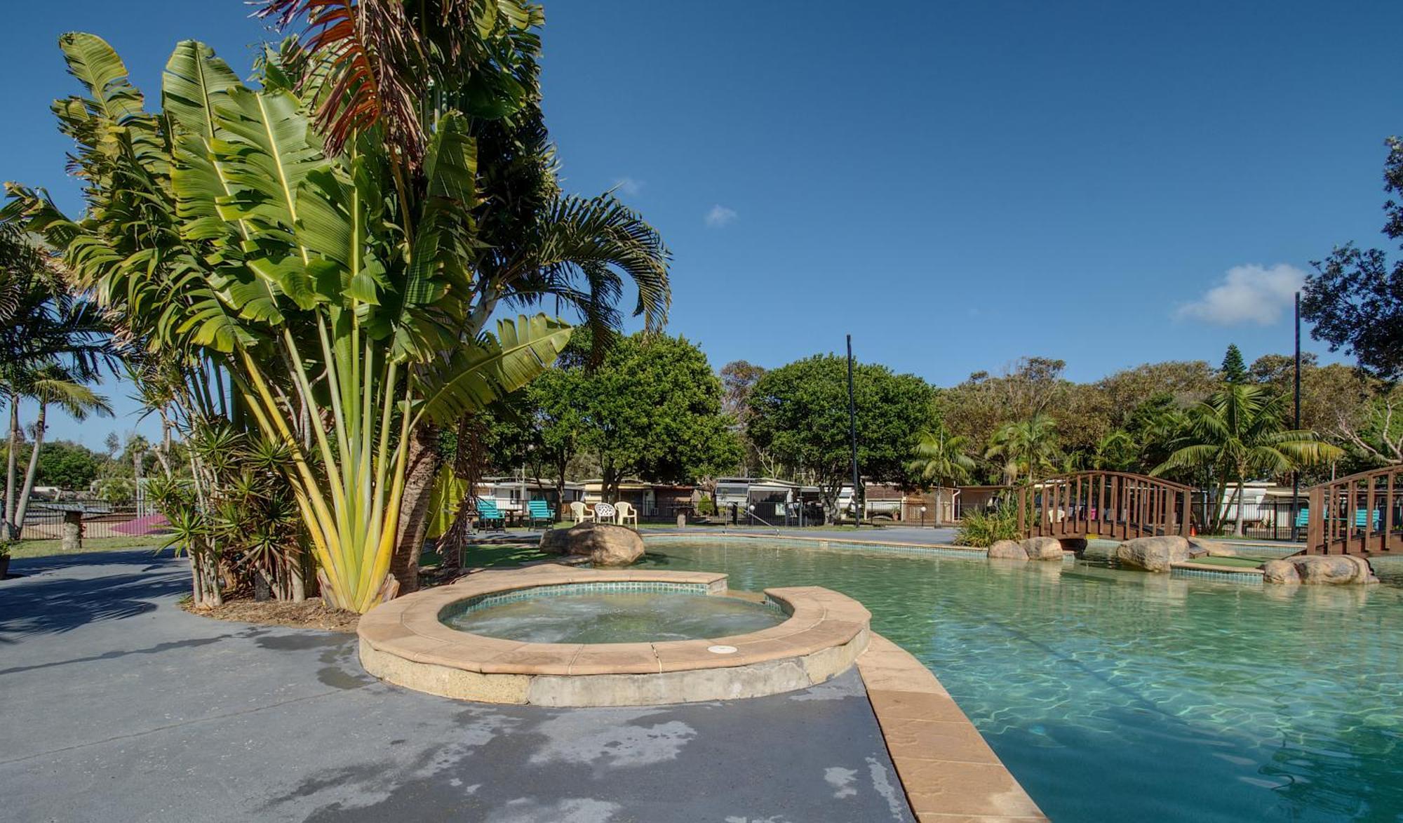 Big4 Manning Point Holiday Park 外观 照片